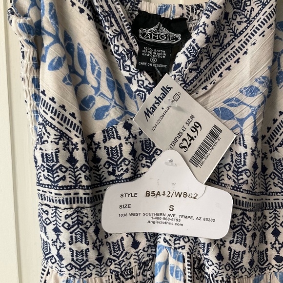 Angie Blue and White Patterned jumpsuit - Picture 4 of 5